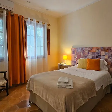 Asís De Marratxinet Hotel